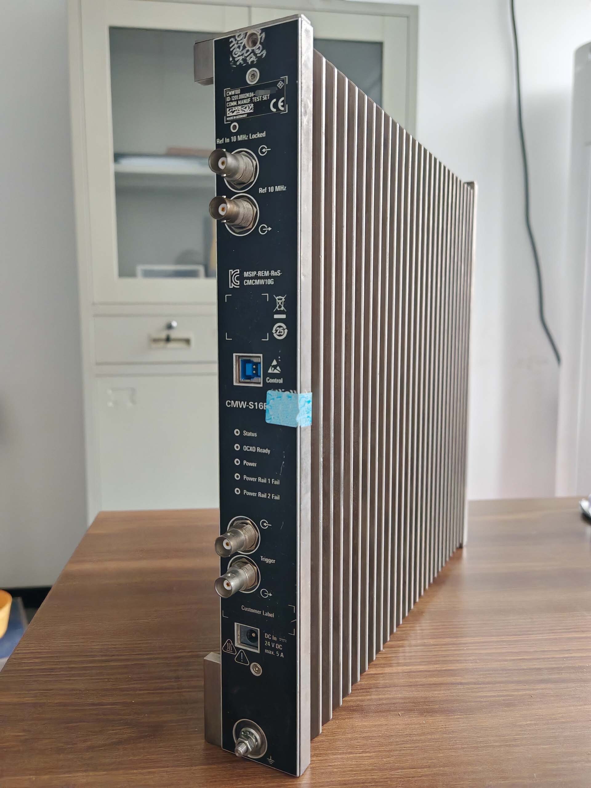 Photo Used ROHDE & SCHWARZ CMW 100 For Sale