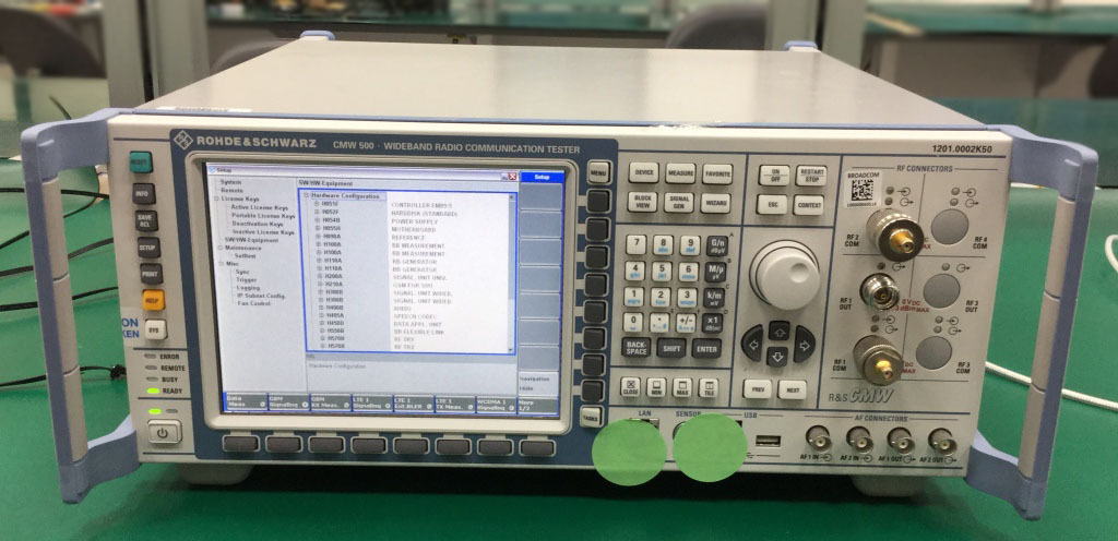 Photo Used ROHDE & SCHWARZ CMW 500 For Sale