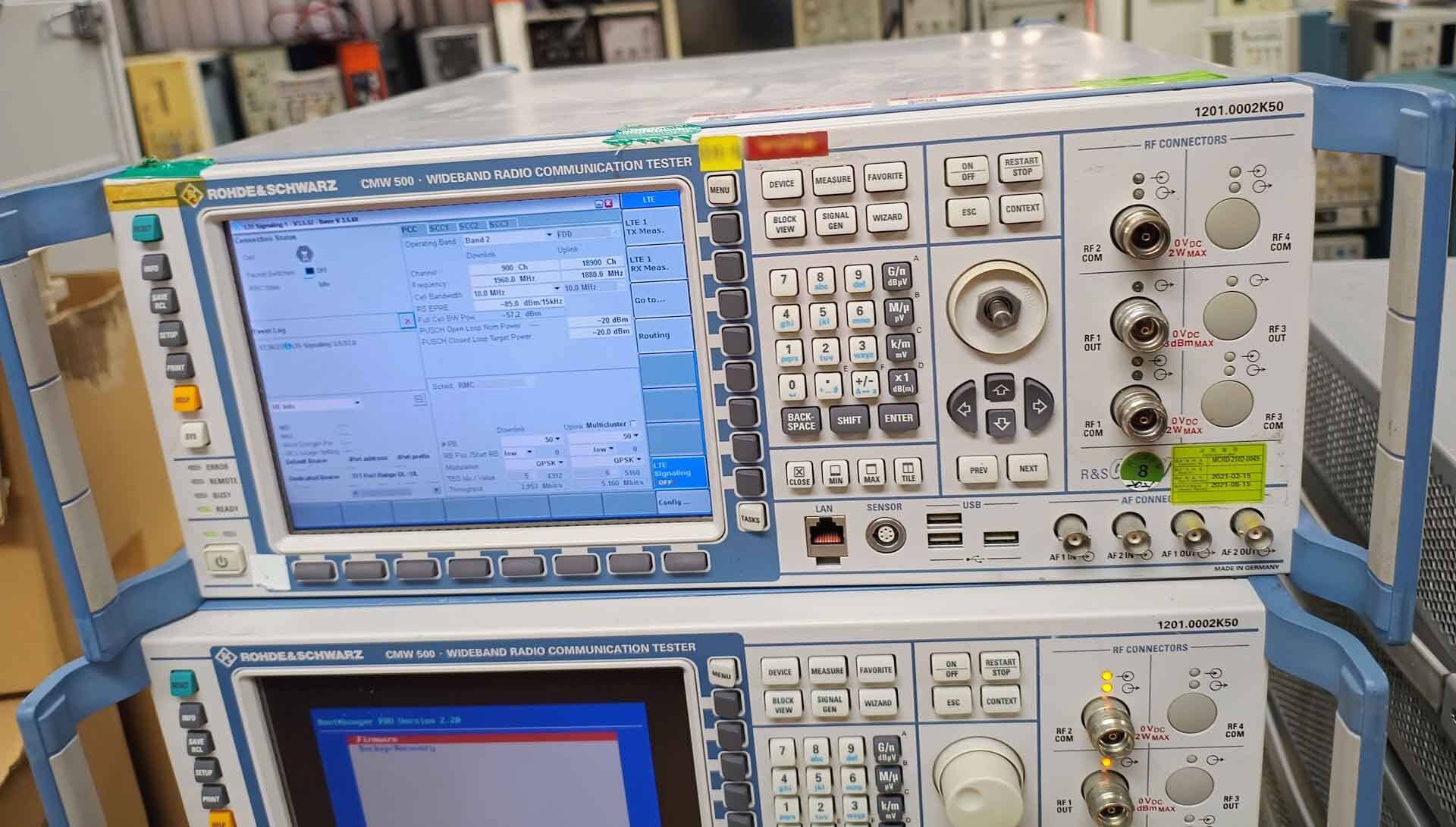 Photo Used ROHDE & SCHWARZ CMW 500 For Sale