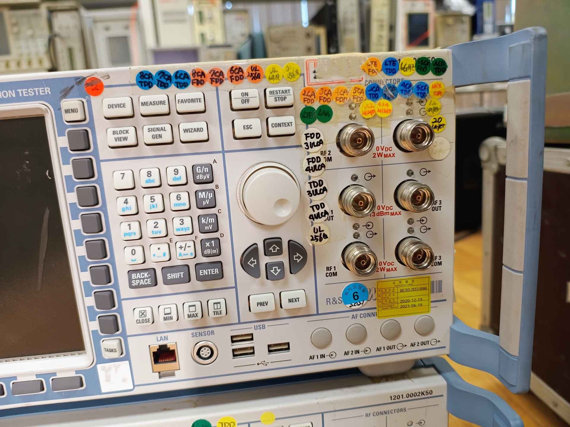 Photo Used ROHDE & SCHWARZ CMW 500 For Sale