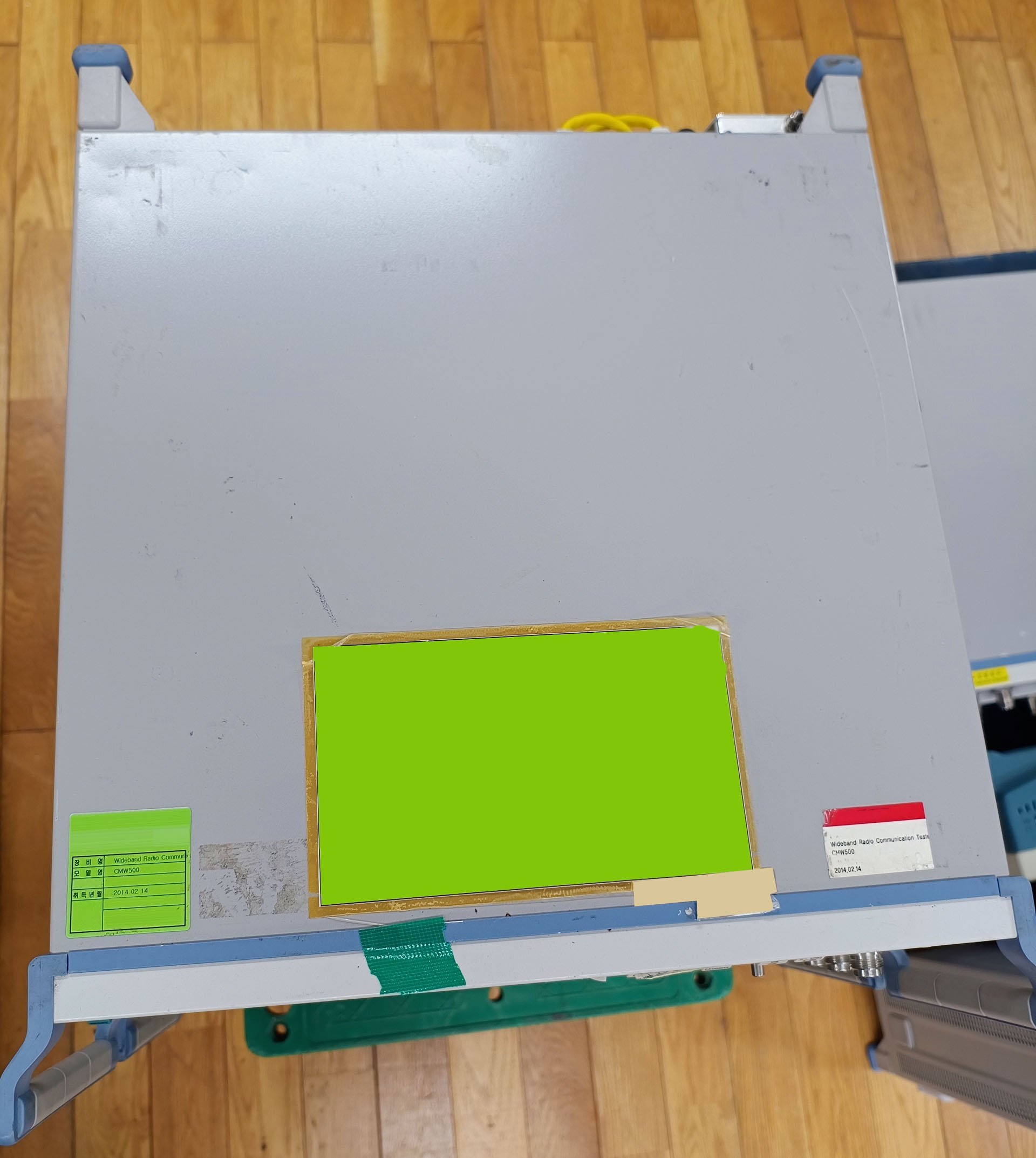 Photo Used ROHDE & SCHWARZ CMW 500 For Sale