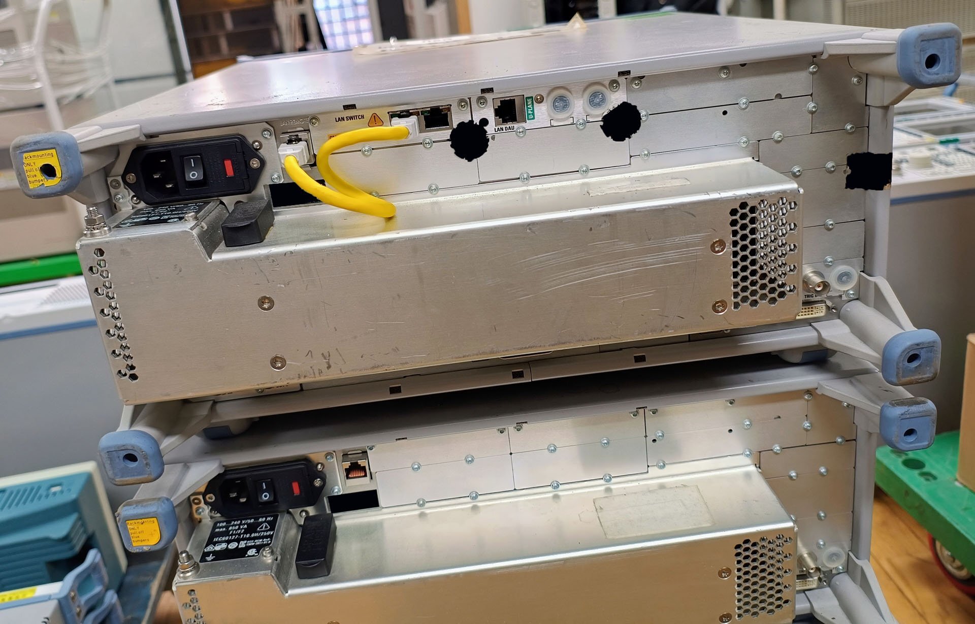 Photo Used ROHDE & SCHWARZ CMW 500 For Sale