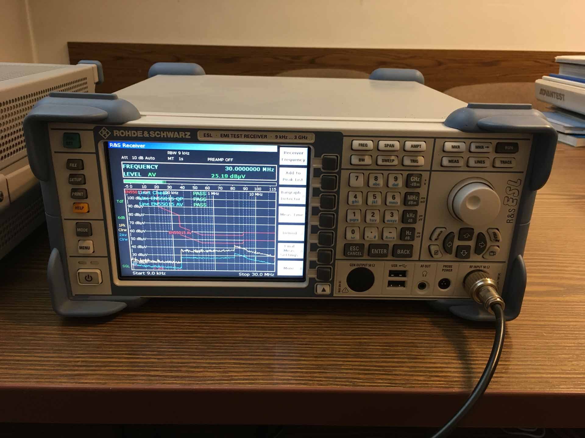Foto Verwendet ROHDE & SCHWARZ ESL3 Zum Verkauf