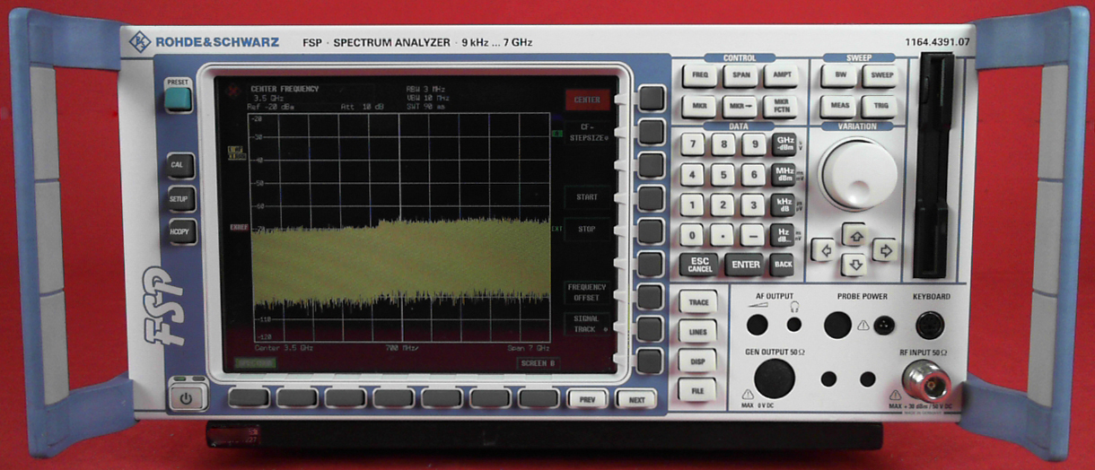 Photo Used ROHDE & SCHWARZ FSP7 For Sale