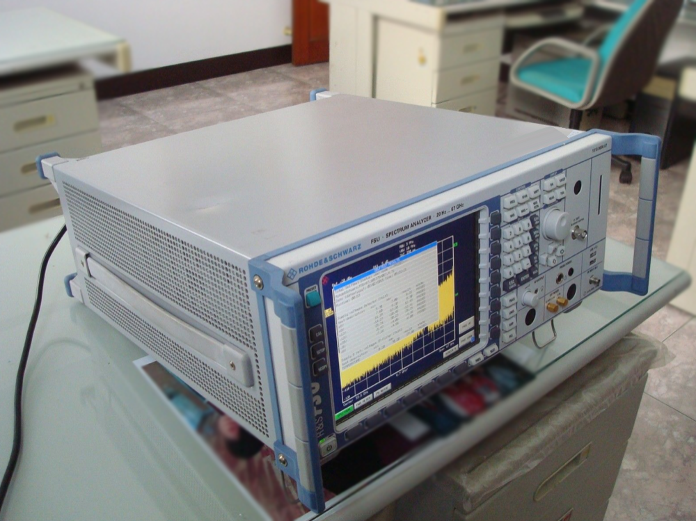 Photo Used ROHDE & SCHWARZ FSU67 For Sale