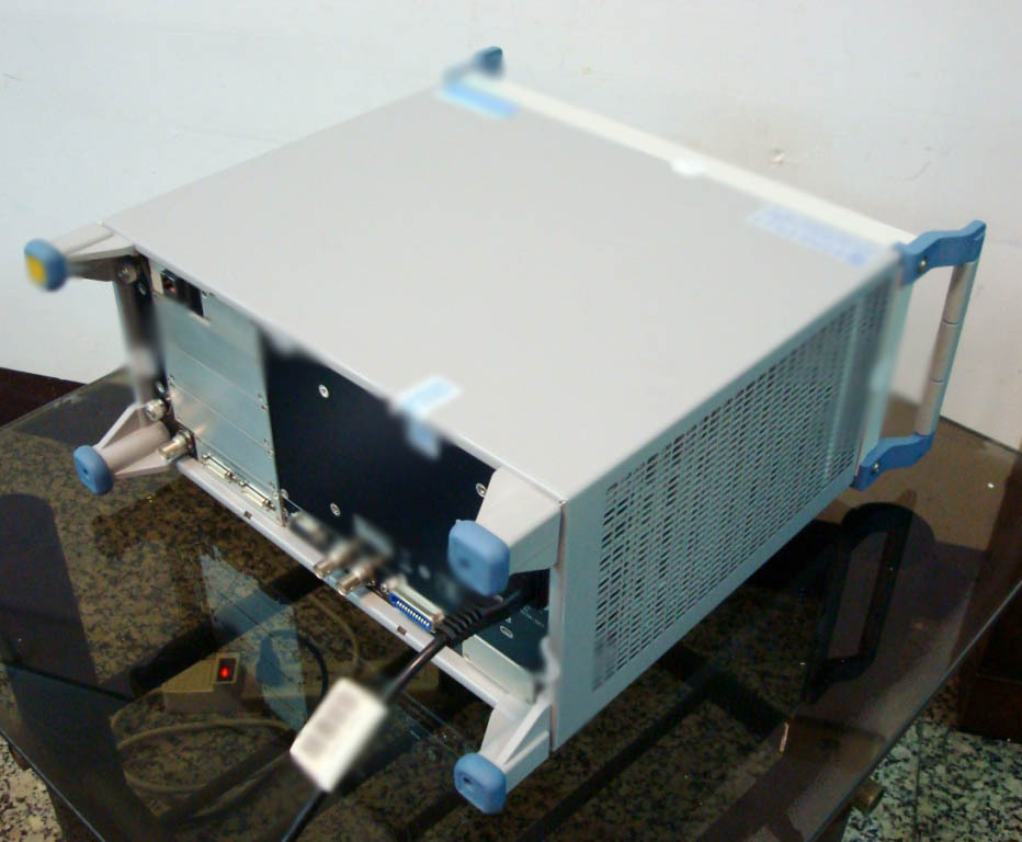 Photo Used ROHDE & SCHWARZ FSV7 For Sale