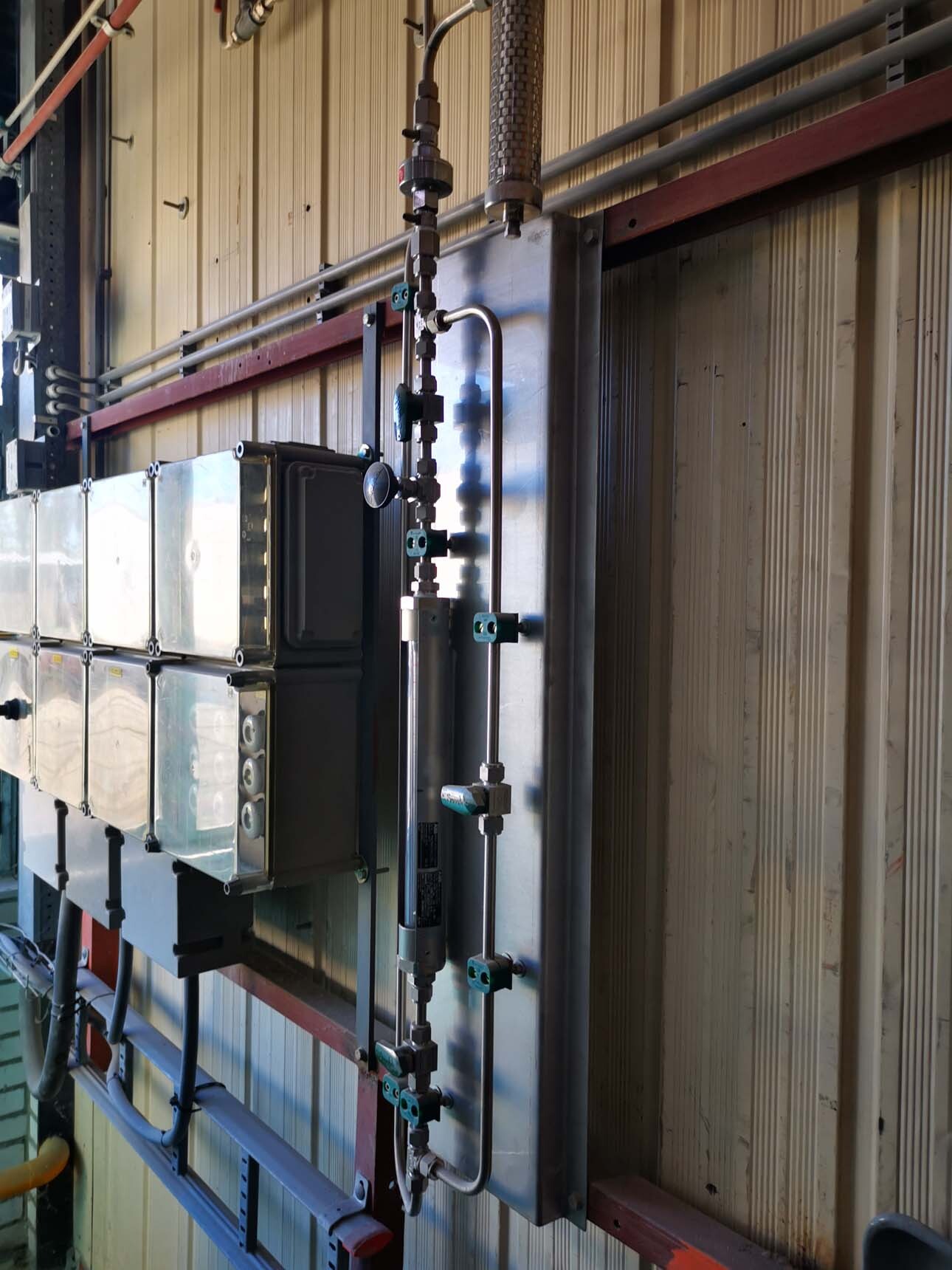 Photo Utilisé ROHDE & SCHWARZ KE 1500 S SoB À vendre