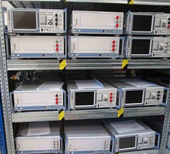 ROHDE & SCHWARZ Lot of electronic test equipment #9357234