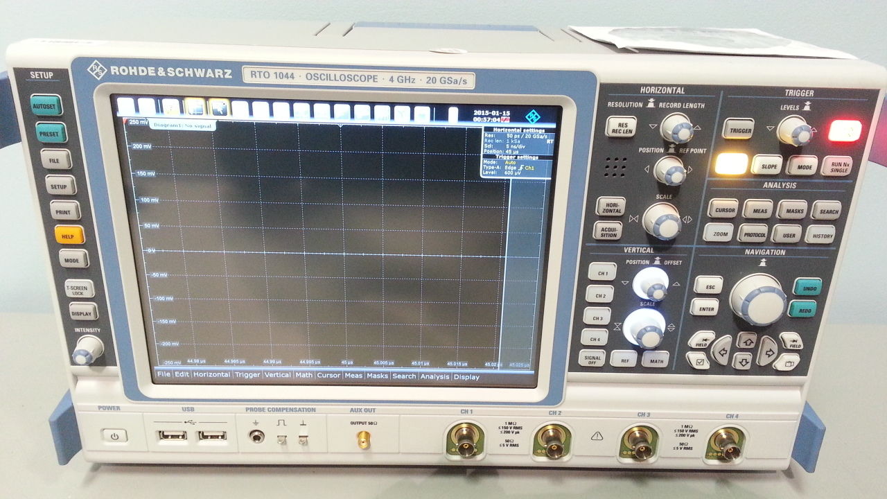 Photo Used ROHDE & SCHWARZ RTO1044 For Sale