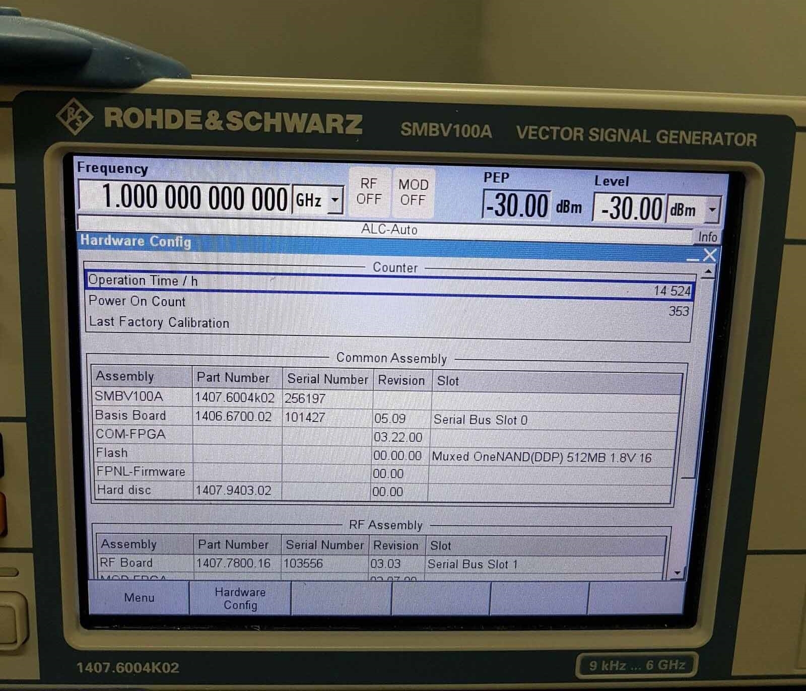 フォト（写真） 使用される ROHDE & SCHWARZ SMBV100A 販売のために