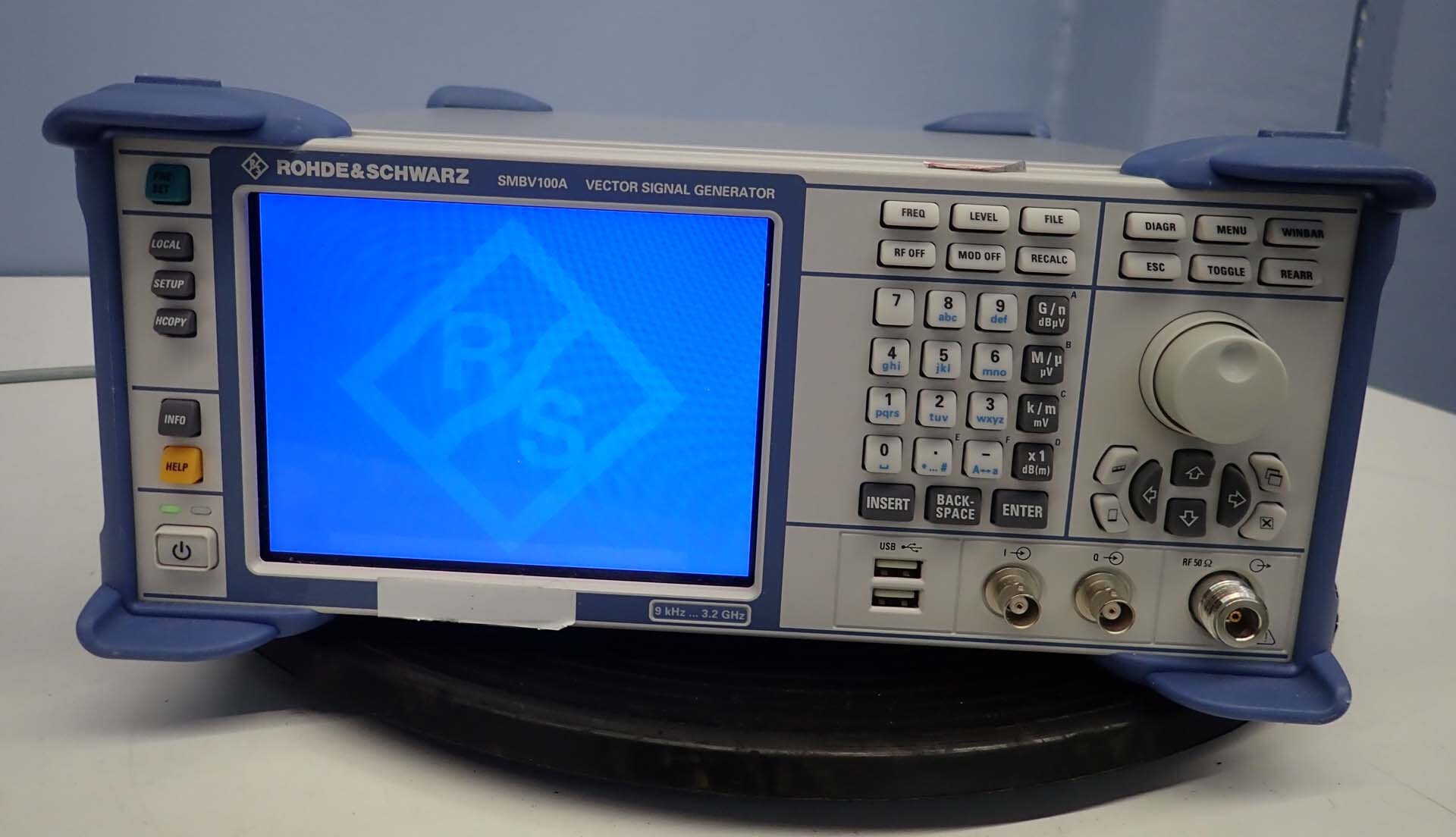 フォト（写真） 使用される ROHDE & SCHWARZ SMBV100A 販売のために