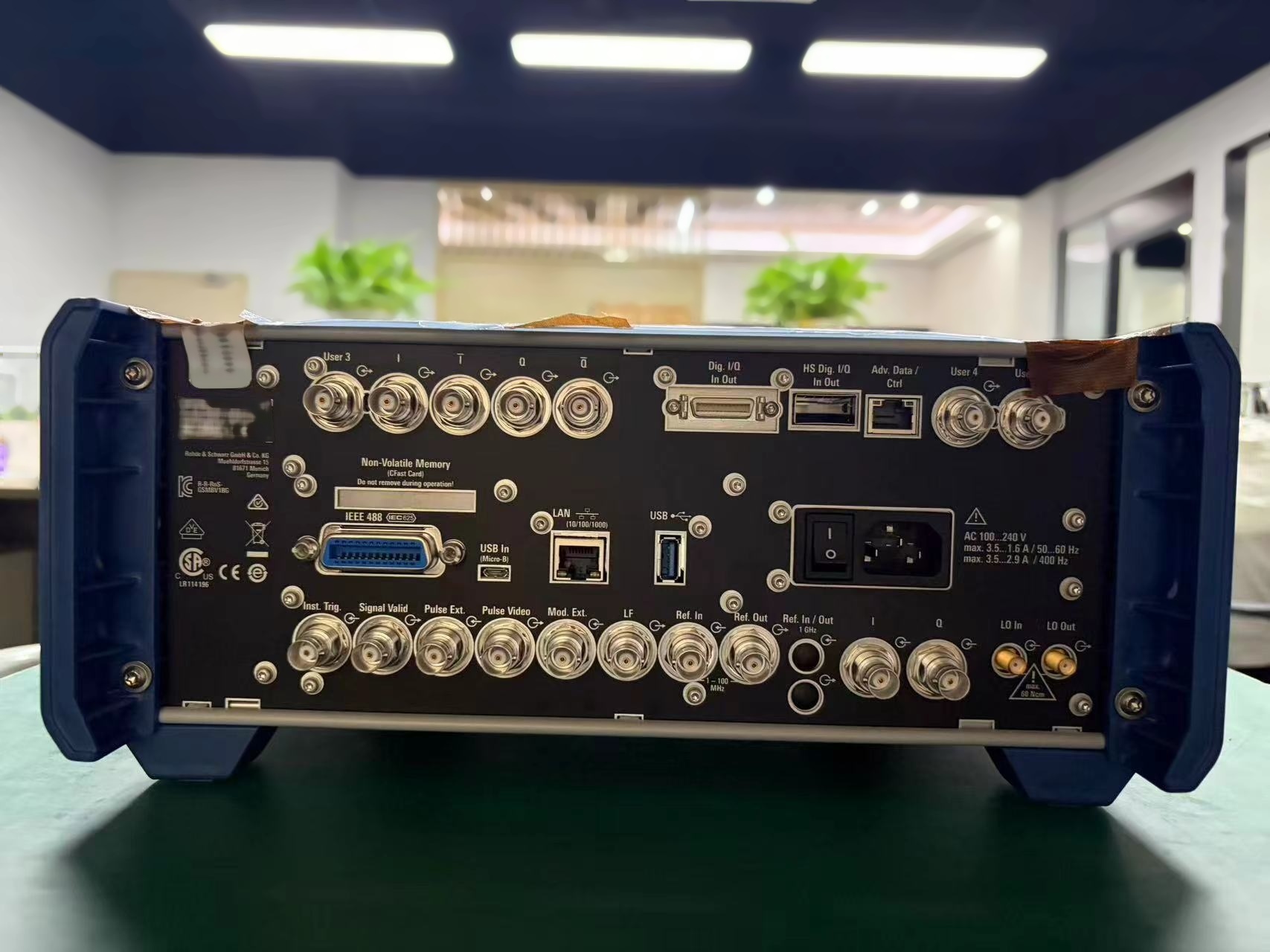 图为 已使用的 ROHDE & SCHWARZ SMBV100B 待售
