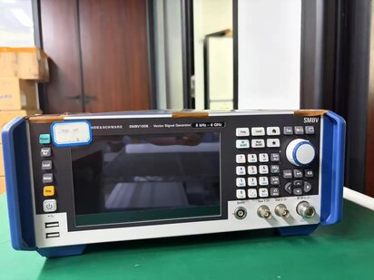 ROHDE & SCHWARZ SMBV100B #293824096