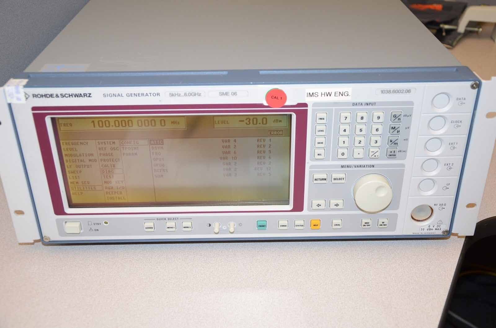 Photo Used ROHDE & SCHWARZ SME06 For Sale