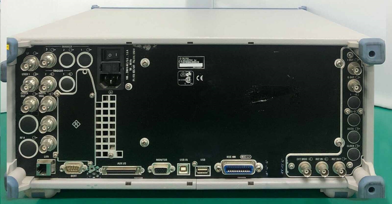 圖為 已使用的 ROHDE & SCHWARZ SMJ100A 待售