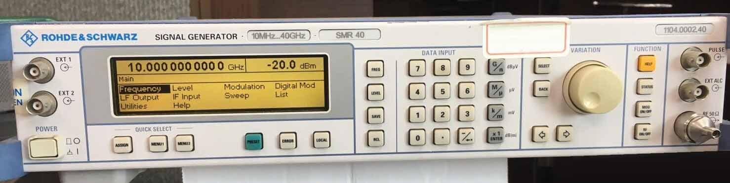 Photo Utilisé ROHDE & SCHWARZ SMR40 À vendre