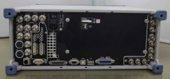 图为 已使用的 ROHDE & SCHWARZ SMU200A 待售