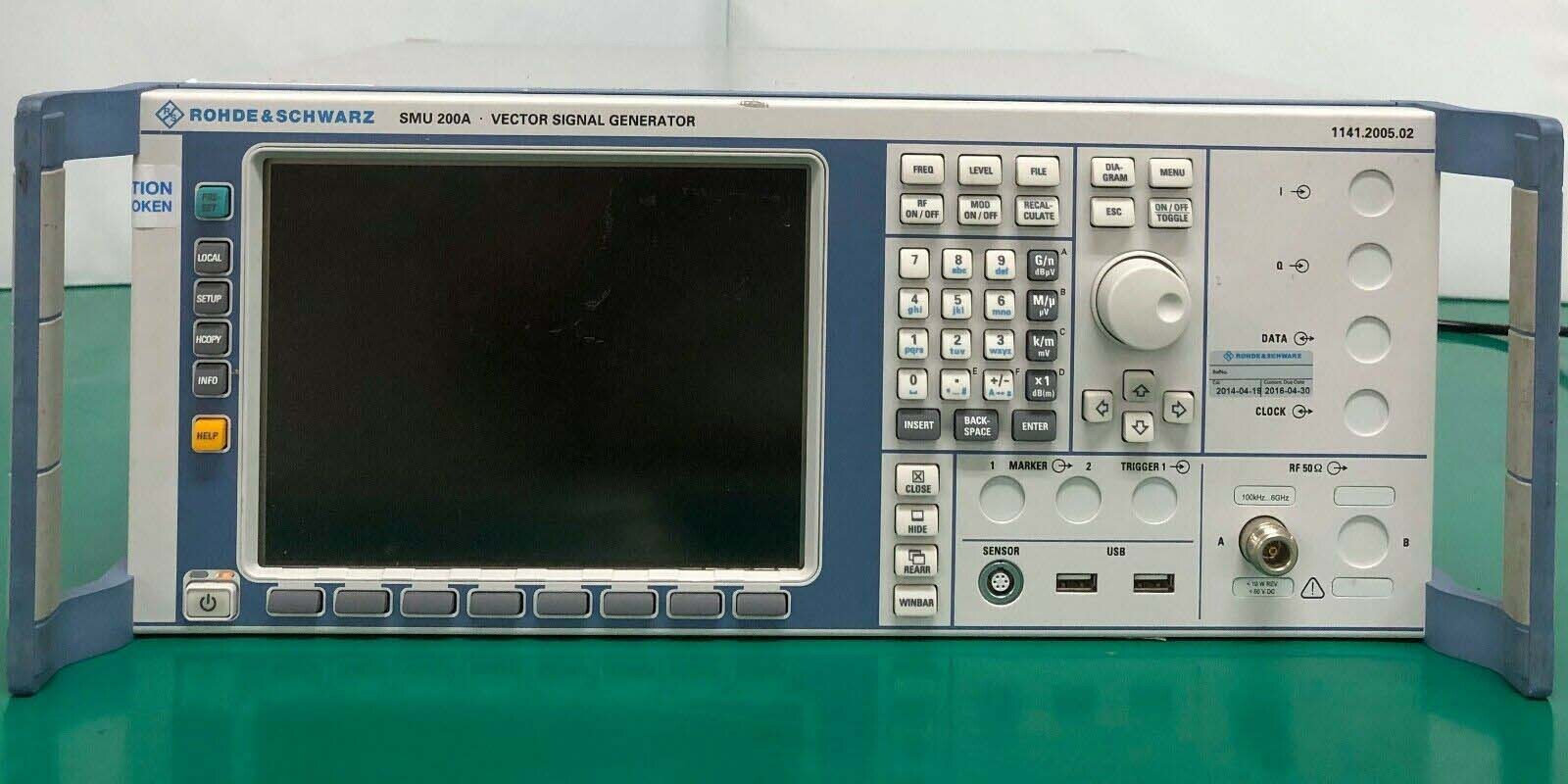 Foto Verwendet ROHDE & SCHWARZ SMU200A Zum Verkauf