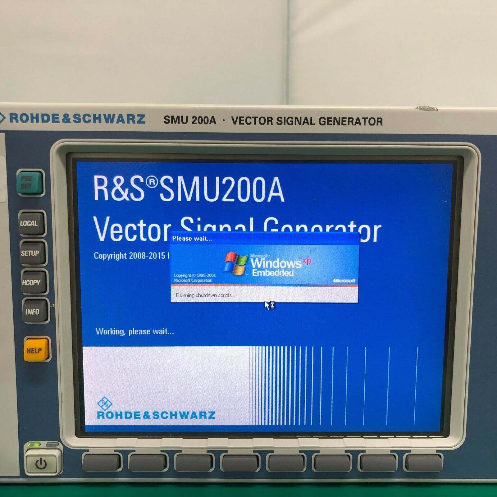 Photo Utilisé ROHDE & SCHWARZ SMU200A À vendre