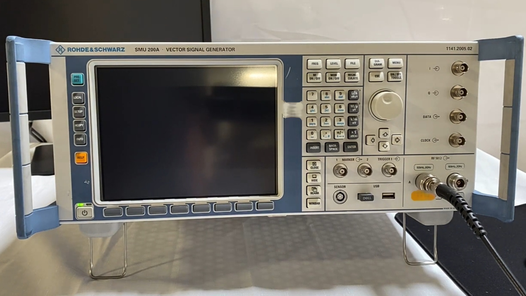 사진 사용됨 ROHDE & SCHWARZ SMU200A 판매용