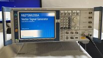 ROHDE & SCHWARZ SMU200A