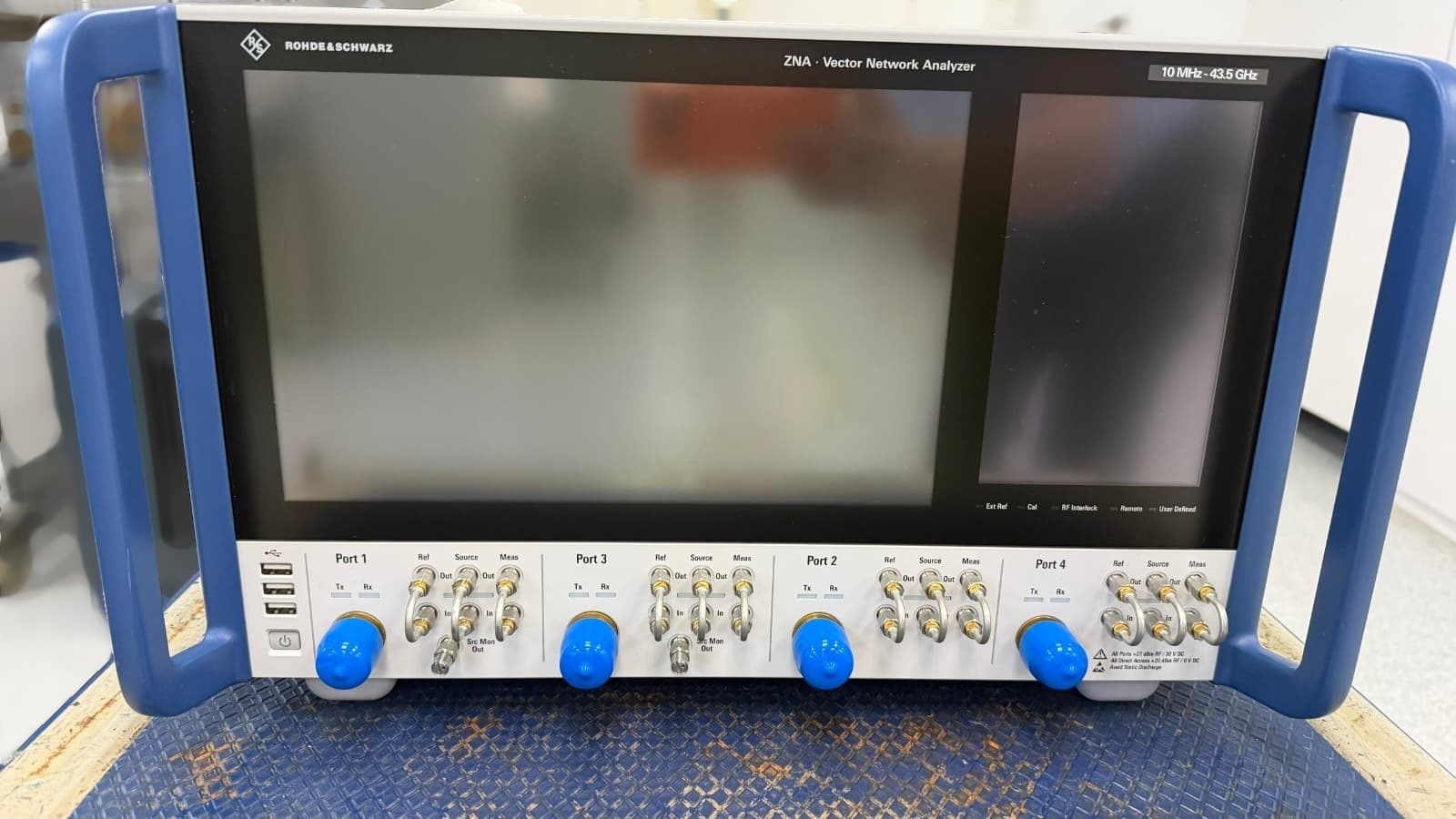 Photo Utilisé ROHDE & SCHWARZ ZNA43 À vendre