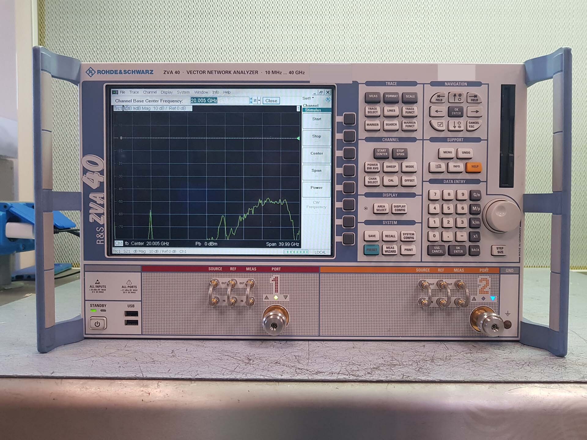Foto Verwendet ROHDE & SCHWARZ ZVA 40 Zum Verkauf