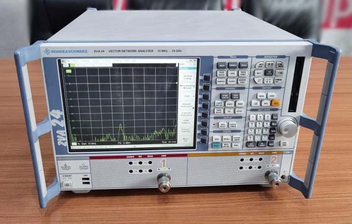 Photo Used ROHDE & SCHWARZ ZVA24 For Sale