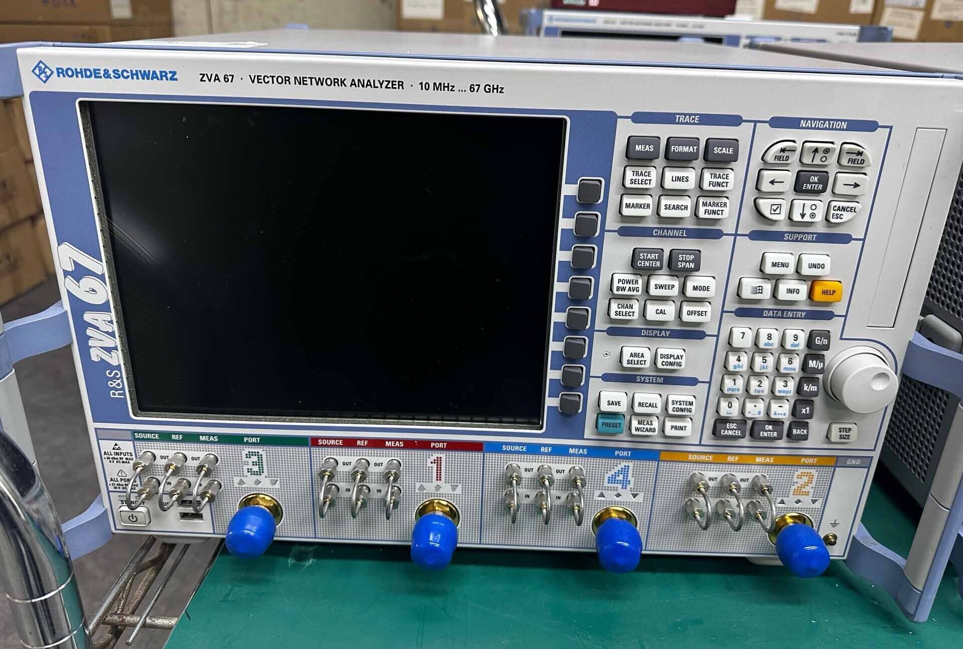 图为 已使用的 ROHDE & SCHWARZ ZVA67 待售