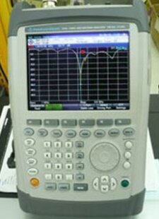 ROHDE & SCHWARZ ZVH4 #9159753