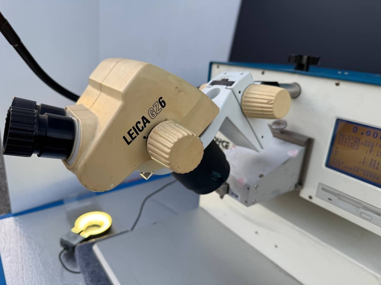 フォト（写真） 使用される ROYCE INSTRUMENTS 550 販売のために