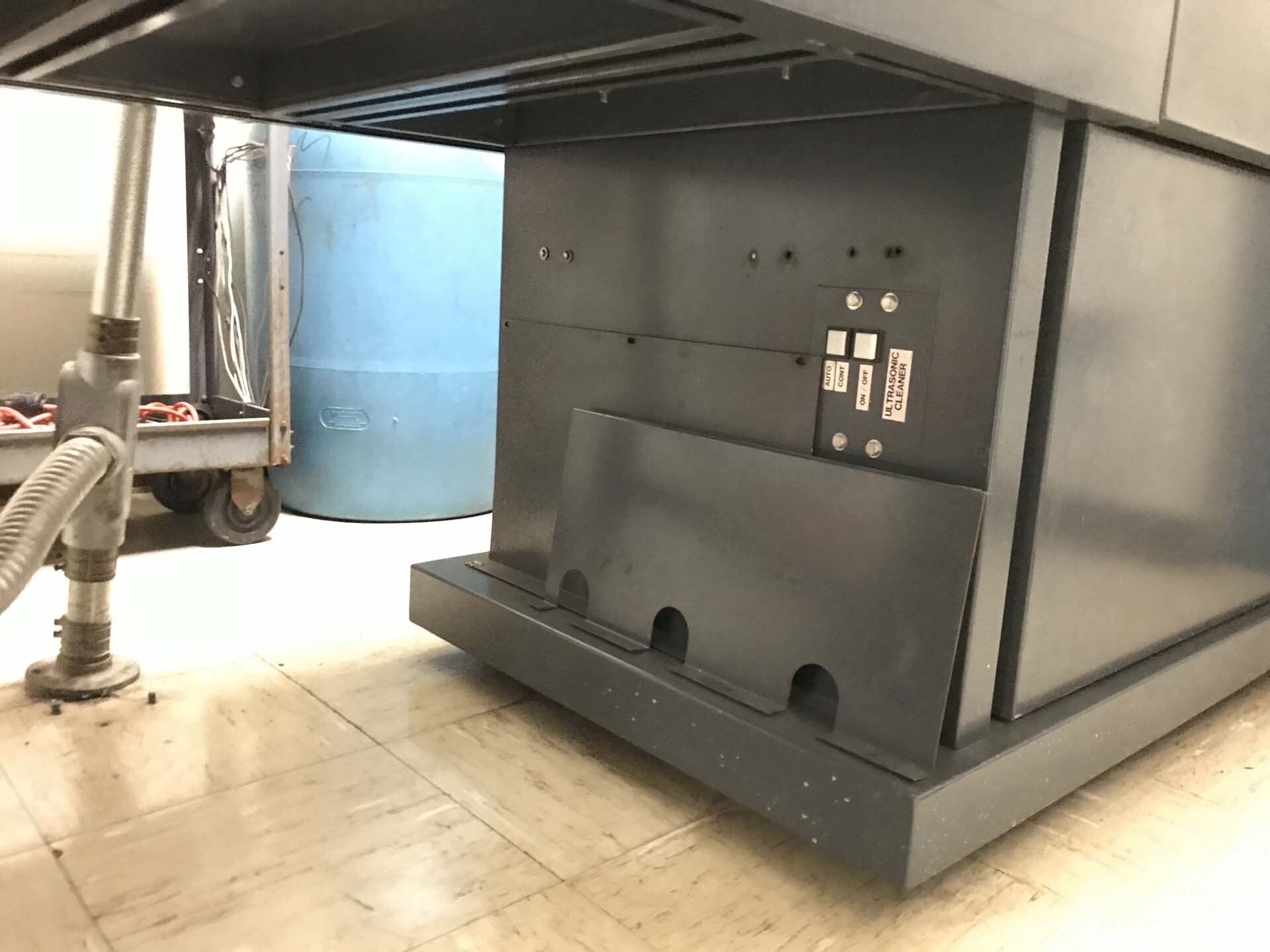 Foto Verwendet RTC / RADIANT TECHNOLOGY TF-915 Zum Verkauf