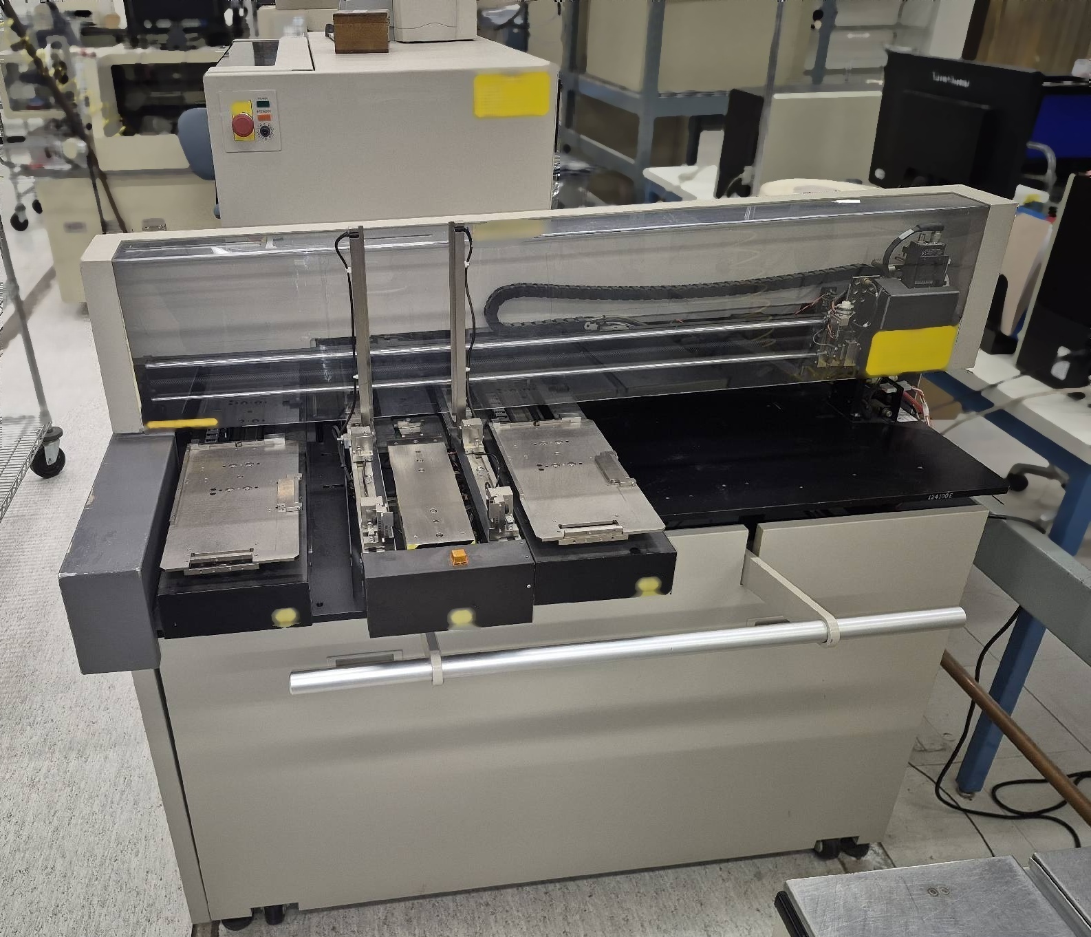 Photo Used RVSI / VANGUARD LS 3900DB For Sale