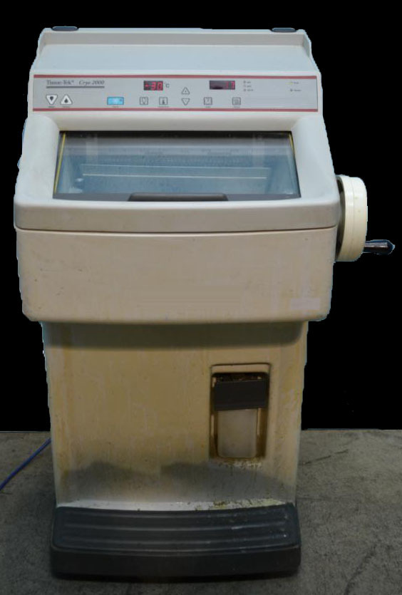 Photo Used SAKURA Tissue-Tek 4703D Cryo 2000 For Sale