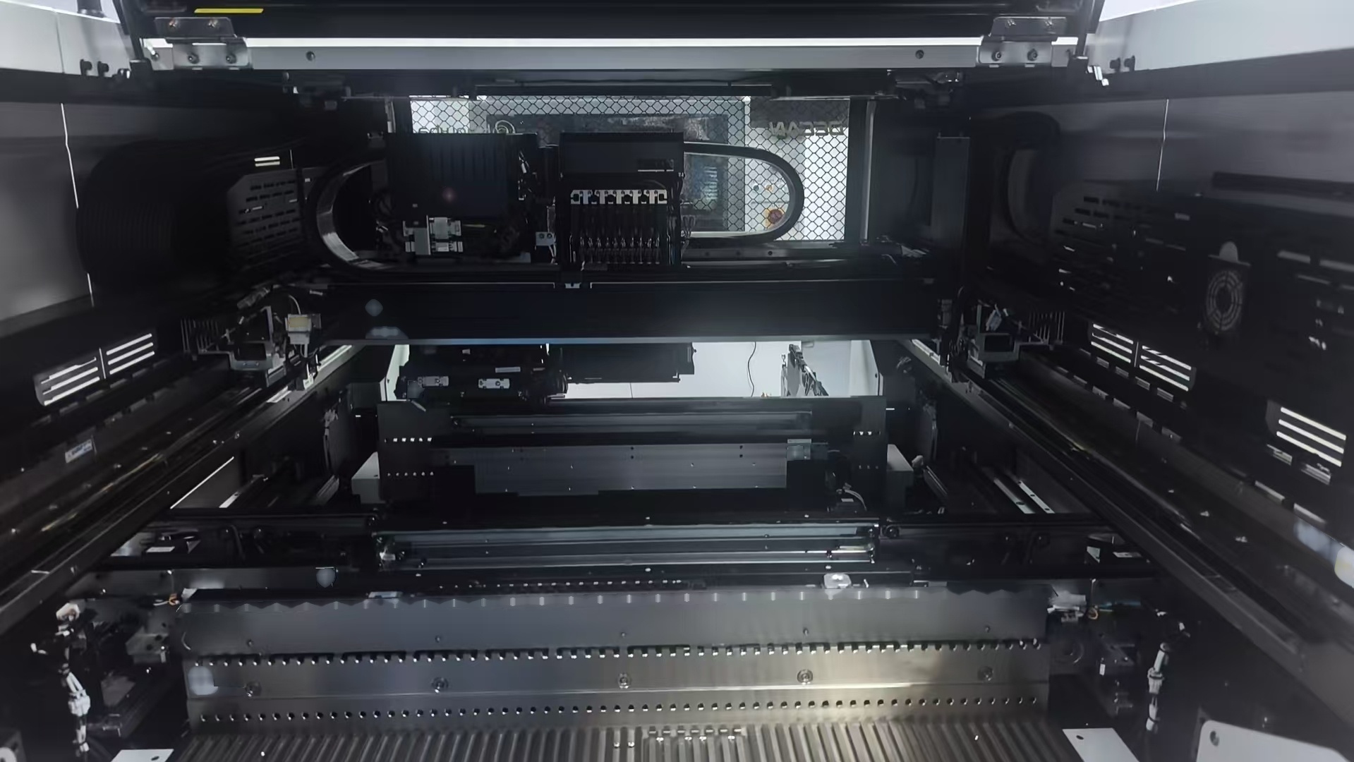 Photo Utilisé SAMSUNG / HANWHA Decan S2 À vendre