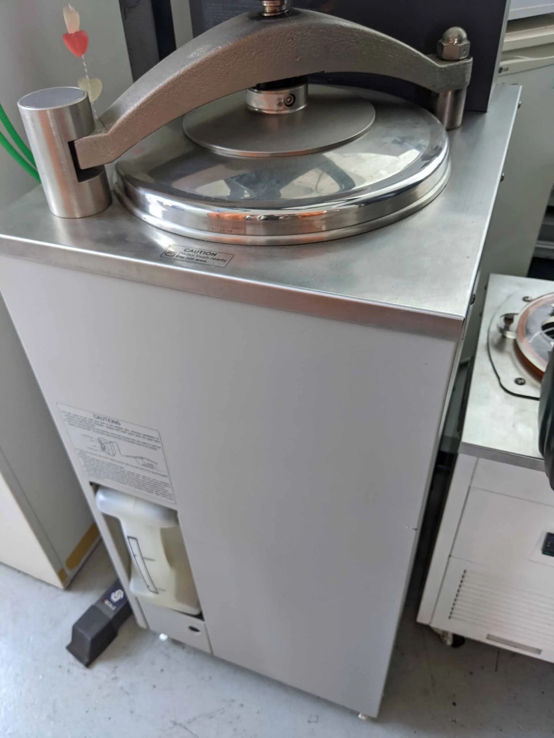 SANYO Autoclave MLS-3020 実験装置及び付属品 はセール価格