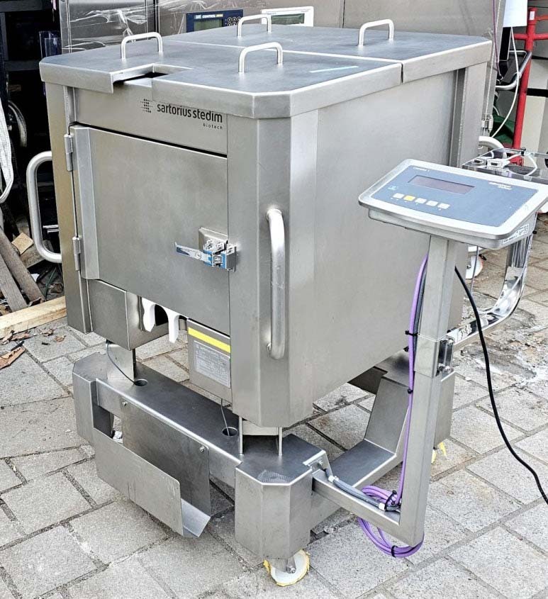 图为 已使用的 SARTORIUS / STEDIM Cubical jacketed-mix 200L 待售