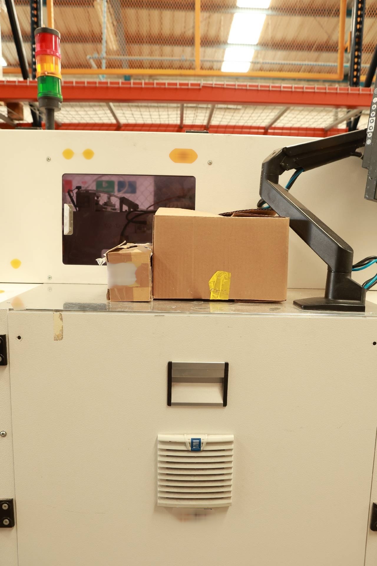 Foto Verwendet SATISLOH Lens Engraver EC Zum Verkauf
