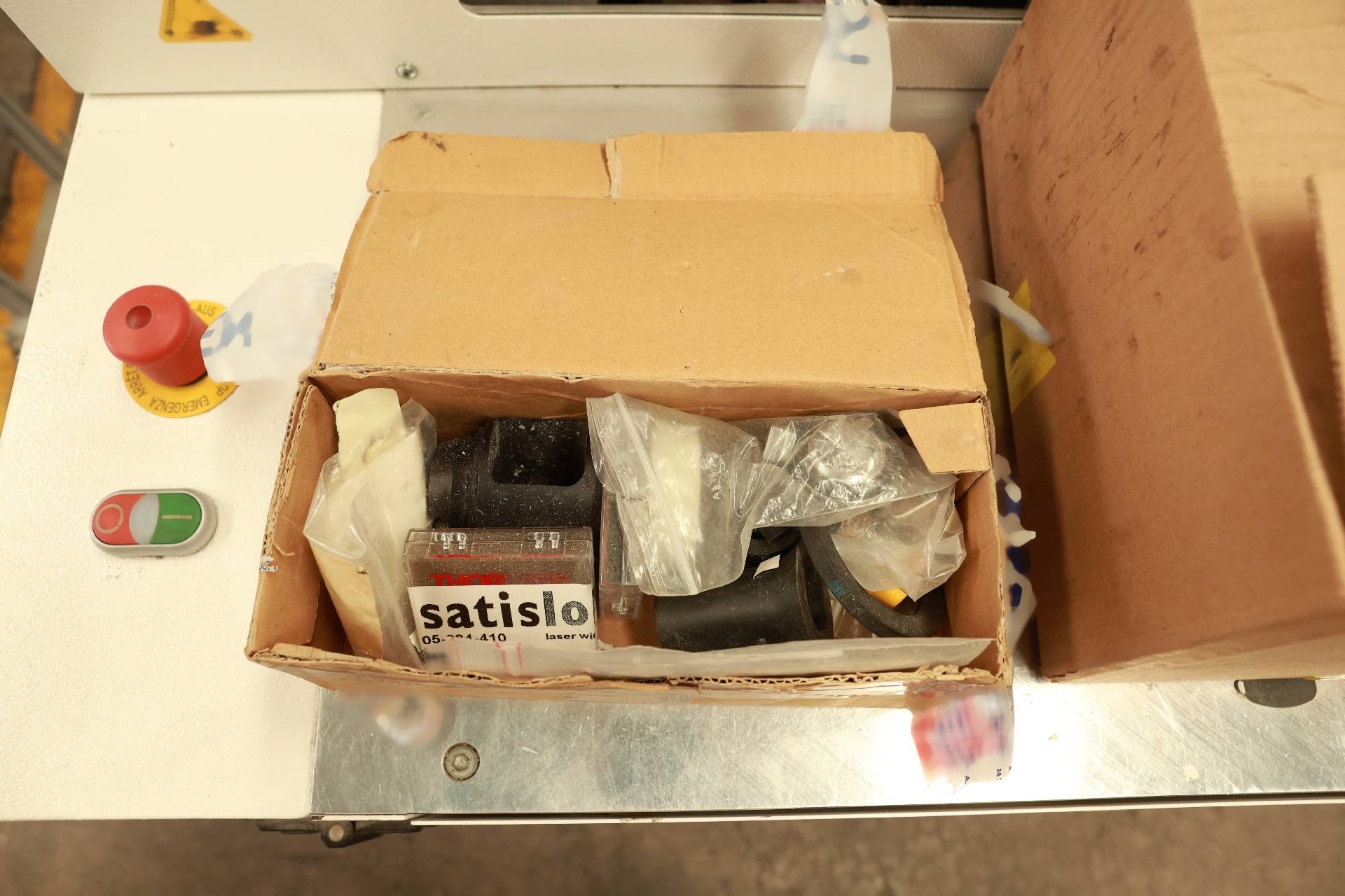 Foto Verwendet SATISLOH Lens Engraver EC Zum Verkauf