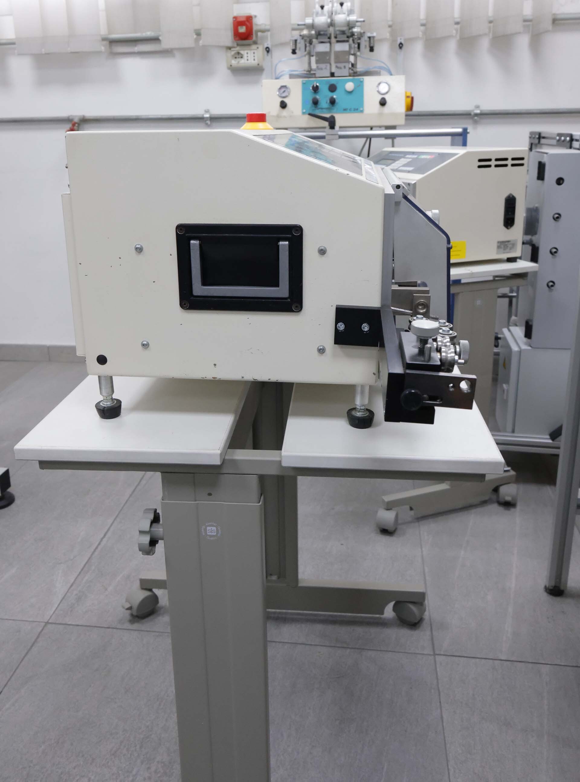 Photo Used SCHLEUNIGER CS 9050 For Sale