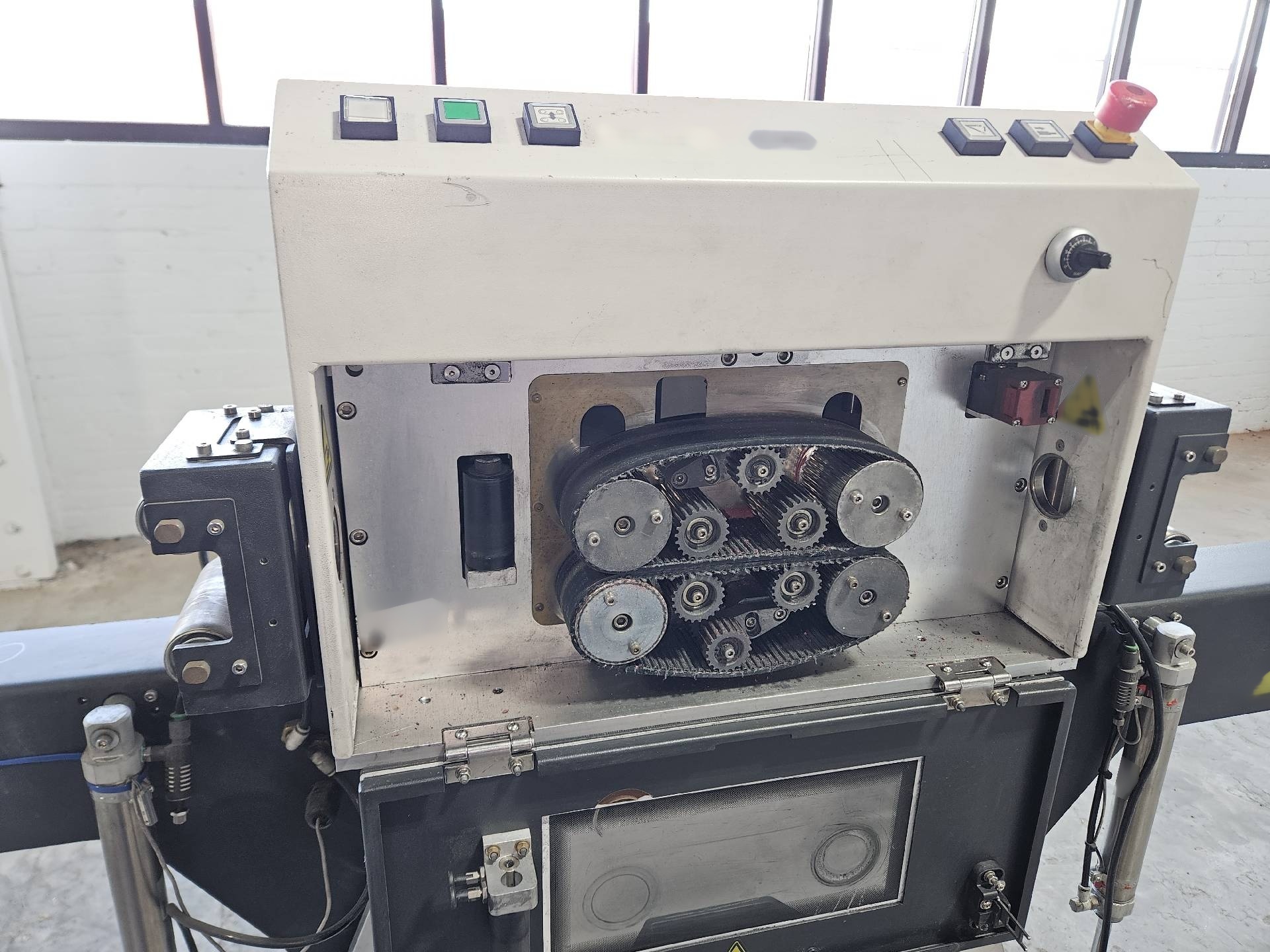 사진 사용됨 SCHLEUNIGER PF 3200 판매용