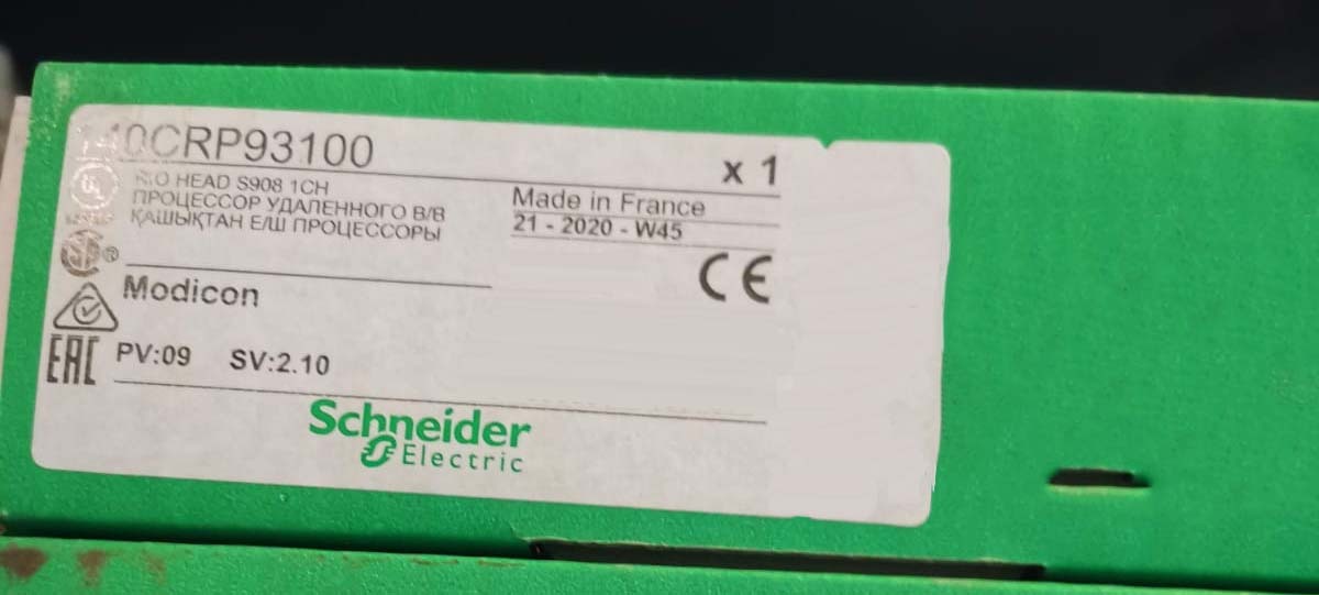 Photo Used SCHNEIDER ELECTRIC 140CRP93100 For Sale