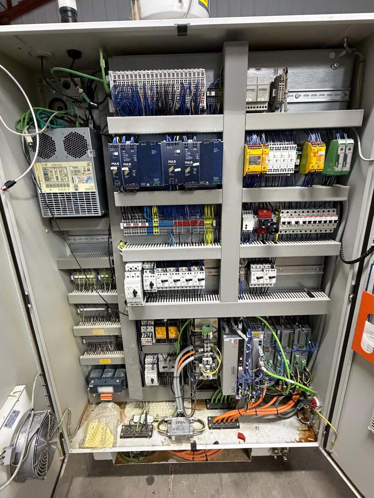 圖為 已使用的 SCHNEIDER HSC Smart XP 待售