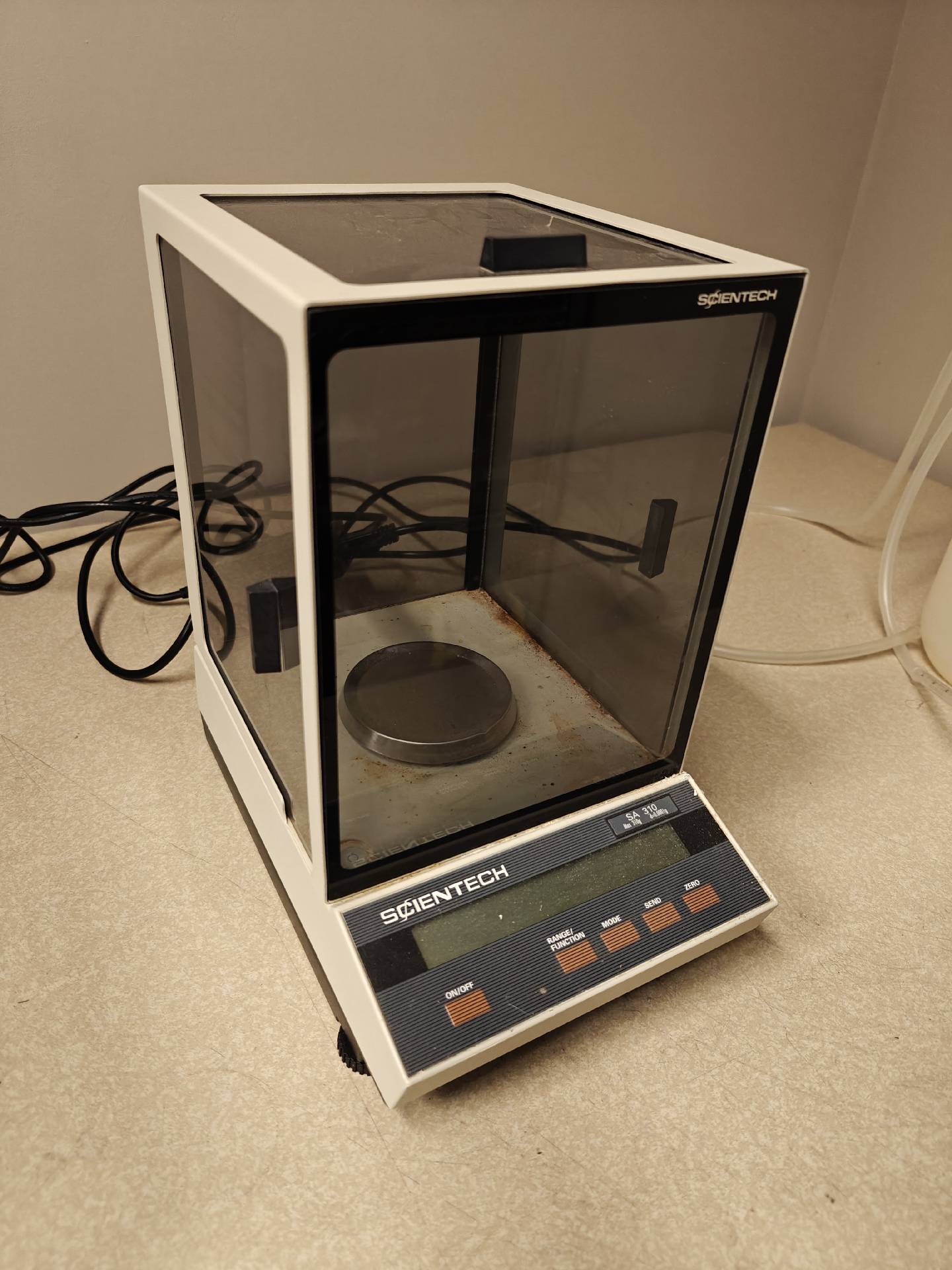 Foto Verwendet SCIENTECH SA 310 Zum Verkauf
