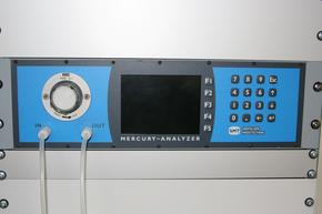 Photo Used SEEFELDER Hg-Monitor 3000 For Sale