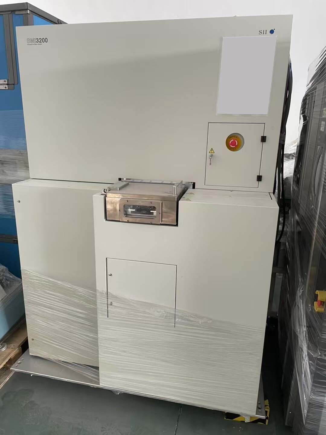 Photo Utilisé SII NANOTECHNOLOGY / SEIKO SMI 3200 À vendre