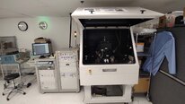 Photo Used SEMICAPS SOM/PEM 1100 For Sale