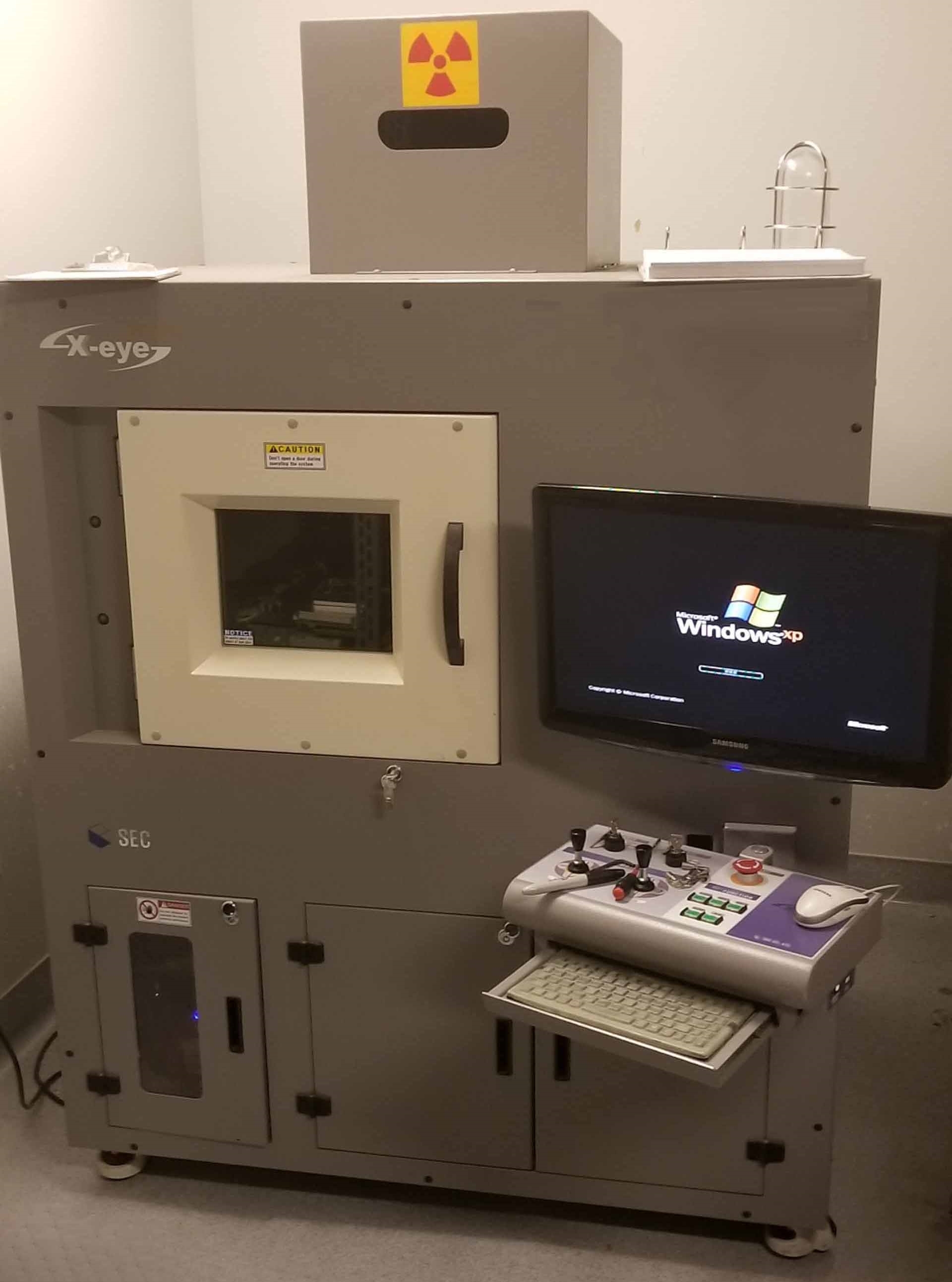 Photo Used SEMICONDUCTOR EQUIPMENT CORP / SEC X-Eye 5000B For Sale