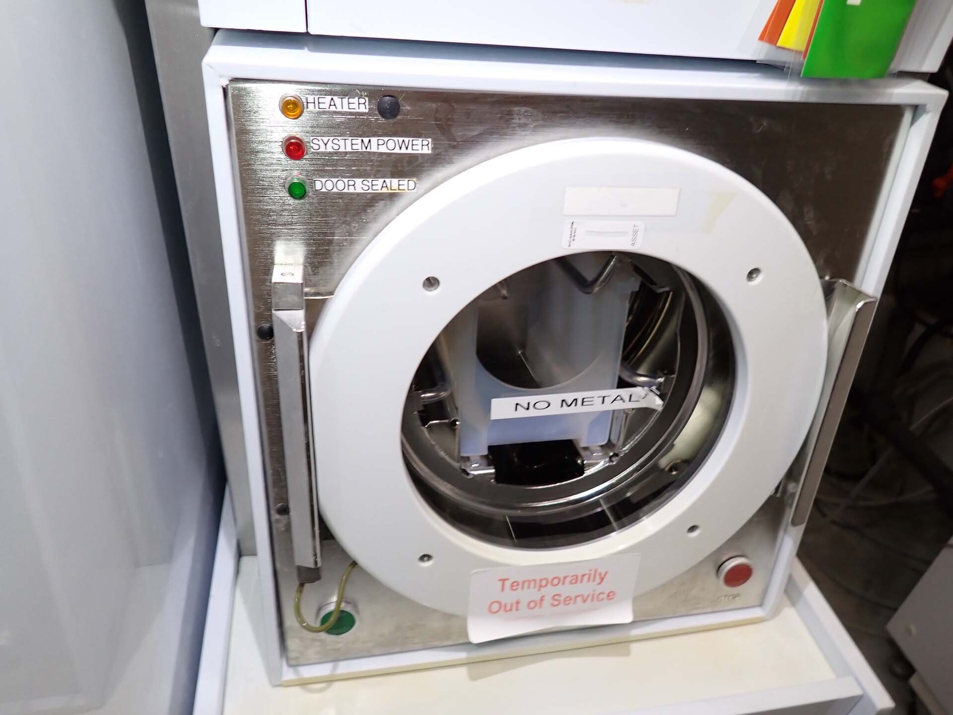 Photo Utilisé SEMITOOL Spin Rinse Dryer (SRD) À vendre