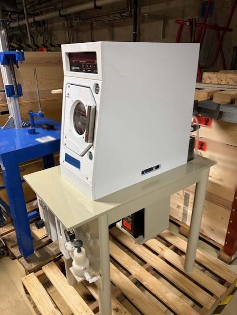Photo Used SEMITOOL 240S For Sale